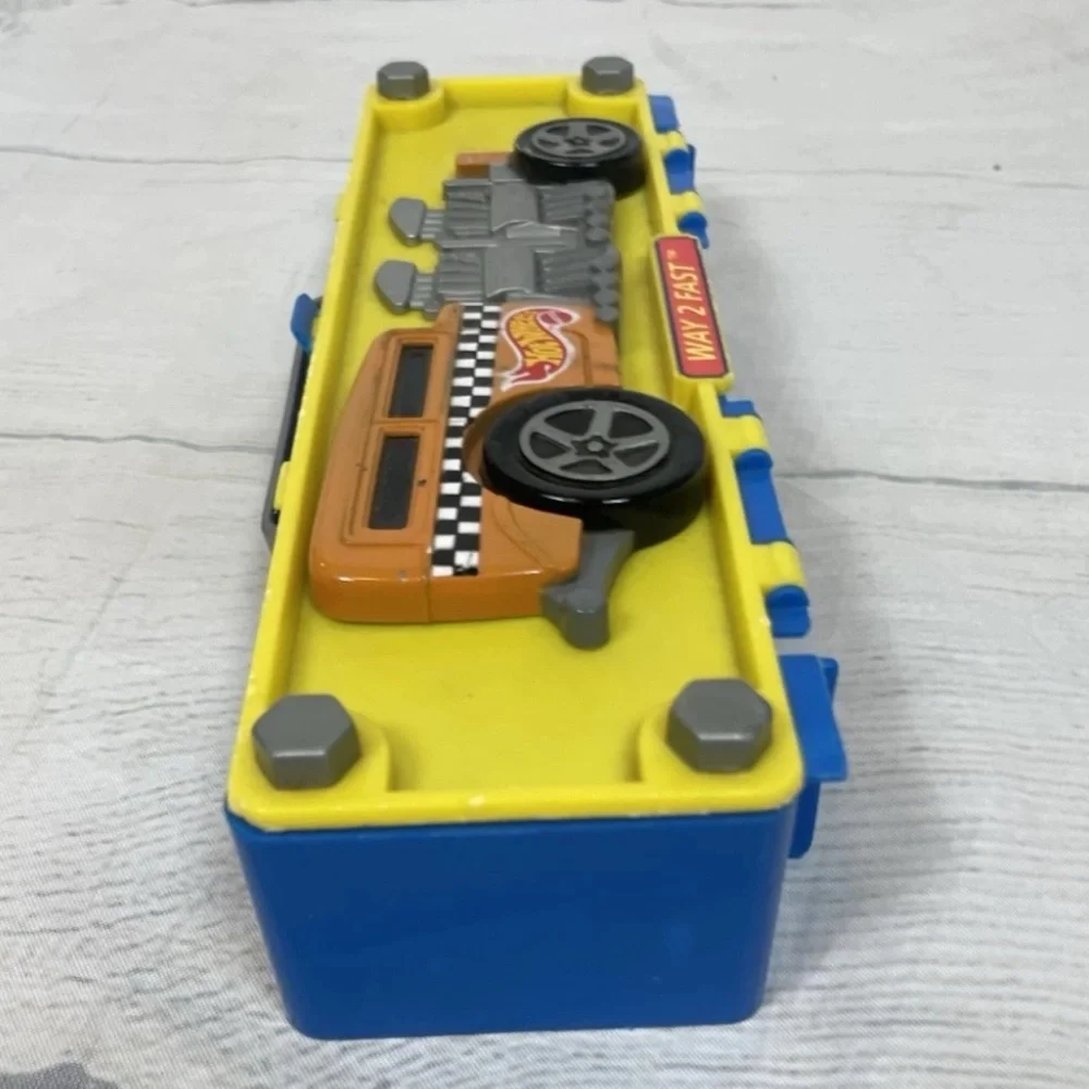 Vintage 1998 Hot Wheels'Way 2 Fast' 6 Car Case Mattel Classic Y2K collectible‎